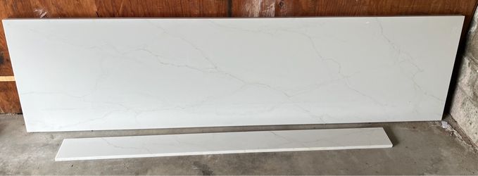 Quartz countertop and backsplash