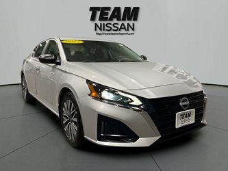 2025 Nissan Altima
