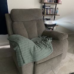 BEST HOME THEATER COUCHES 