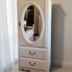 Free Delivery - Vintage Tall Mirror Dresser 