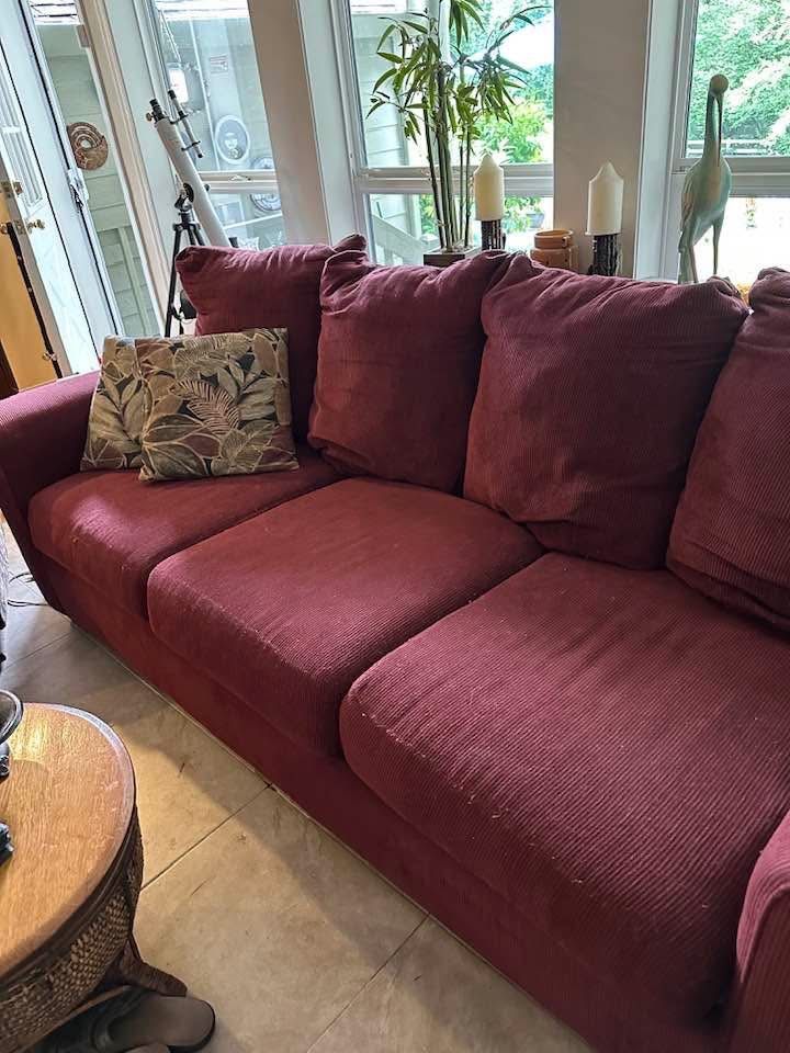 Free Sofa