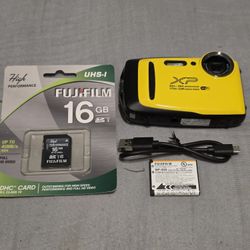 Fujifilm xp Yellow 