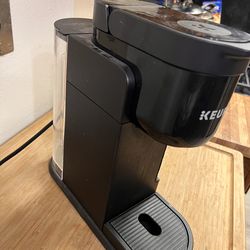 Keurig K-Express Single Serve K-Cup Pod Coffee maker