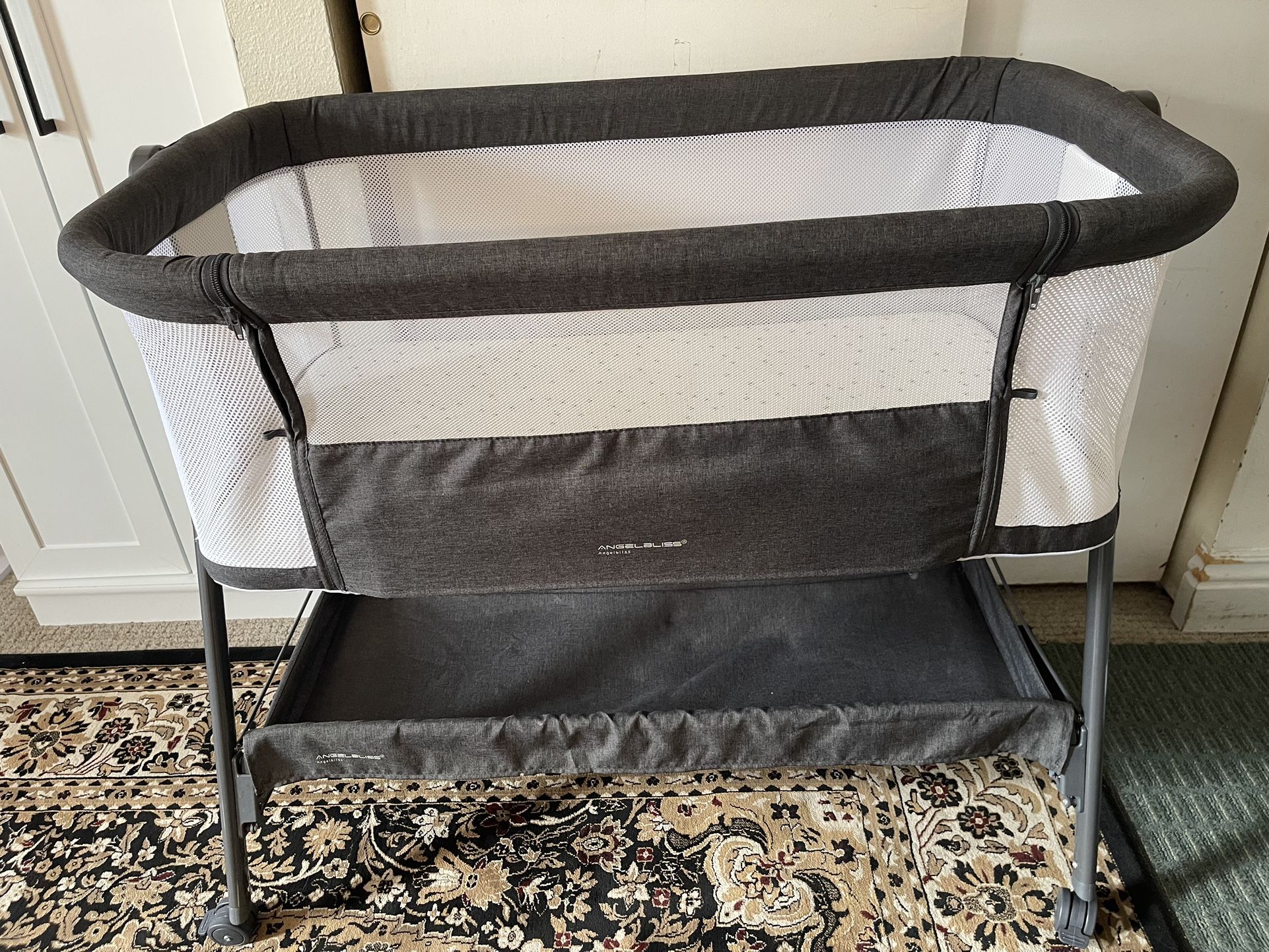 Angel Bliss Bedside Bassinet