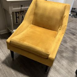 Accent chair