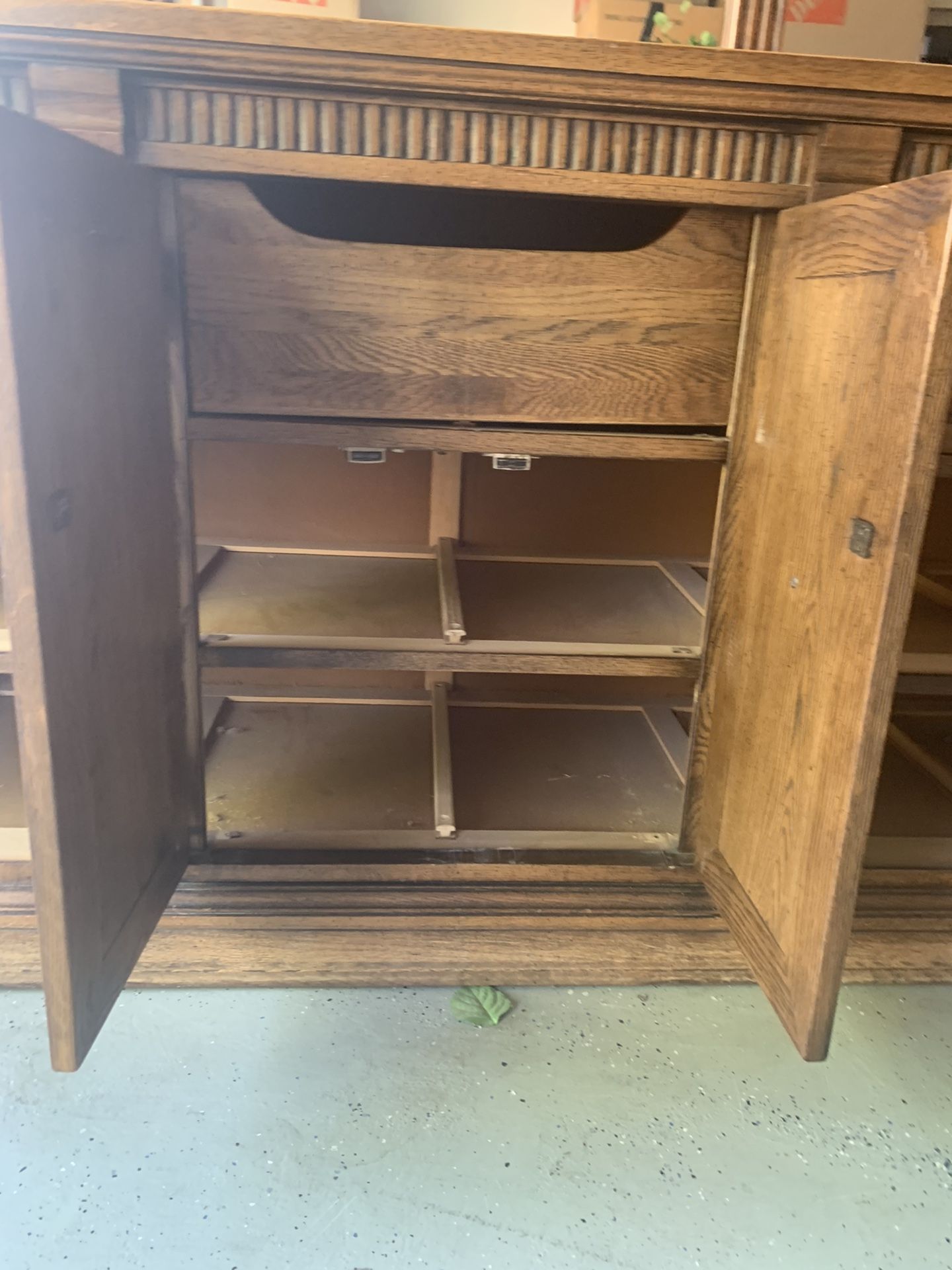 Vintage dresser trying to get rid of ASAP