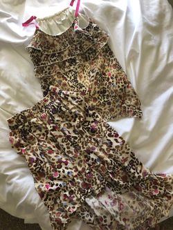 Girls cute skirt and top outfit 7/8