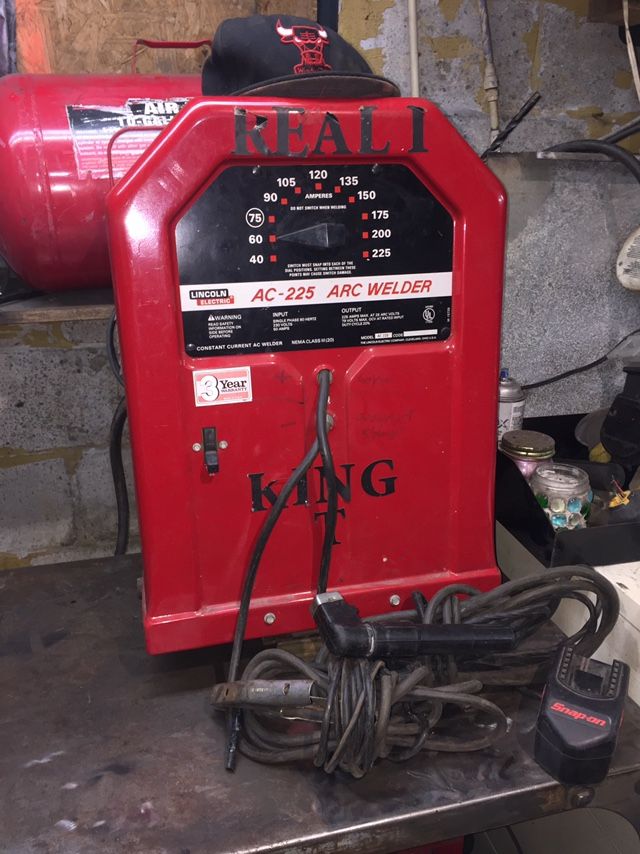 Lincoln Electric Buzz Box Welder