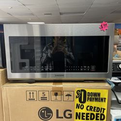  STAINLESS STEEL  SAMSUNG MICROWAVE OVEN 