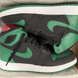 Air Jordan 1 Pine Green