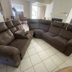 Sectional Recliner Couch