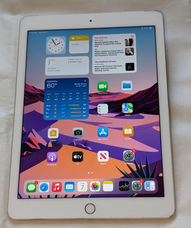 Very Nice APPLE iPad AIR 2 64GB WIFI PLUS 4G CELLULAR UNLOCKED  $130