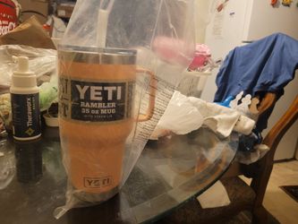 Yeti Rambler Mug With Straw Lid 35 Fl. Oz. Backcountry Peach