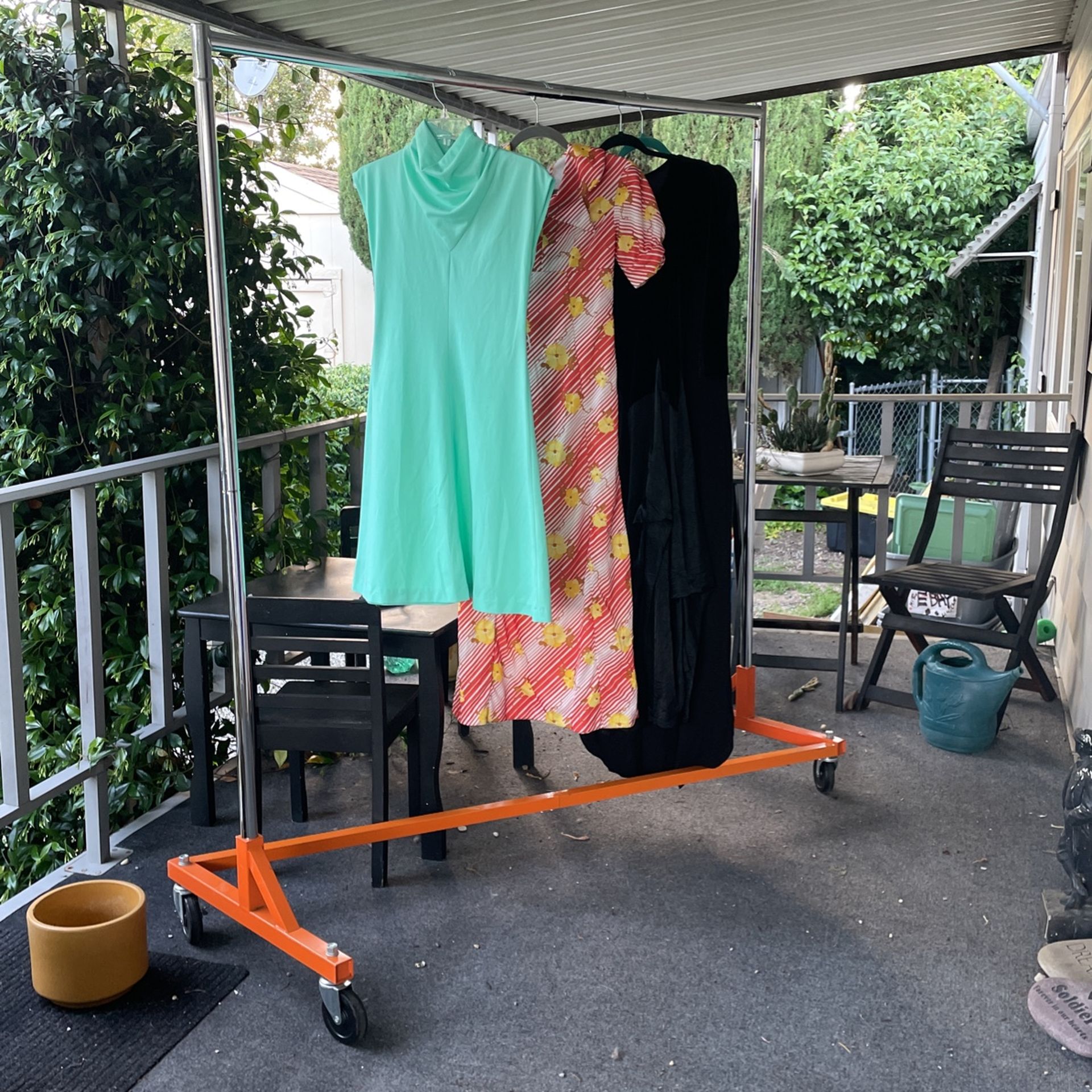 Portable  Heavy Duty 6 Ft. Clothing Rack On Wheels  For Personal Or Commercial Use 