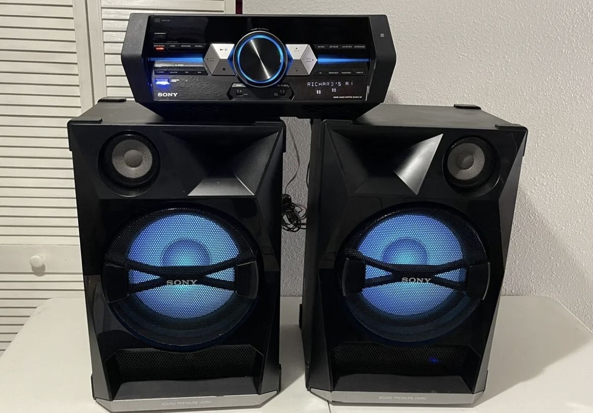 Sony Shake 33 Bluetooth 2200 Watt Audio System with CD player Mp3