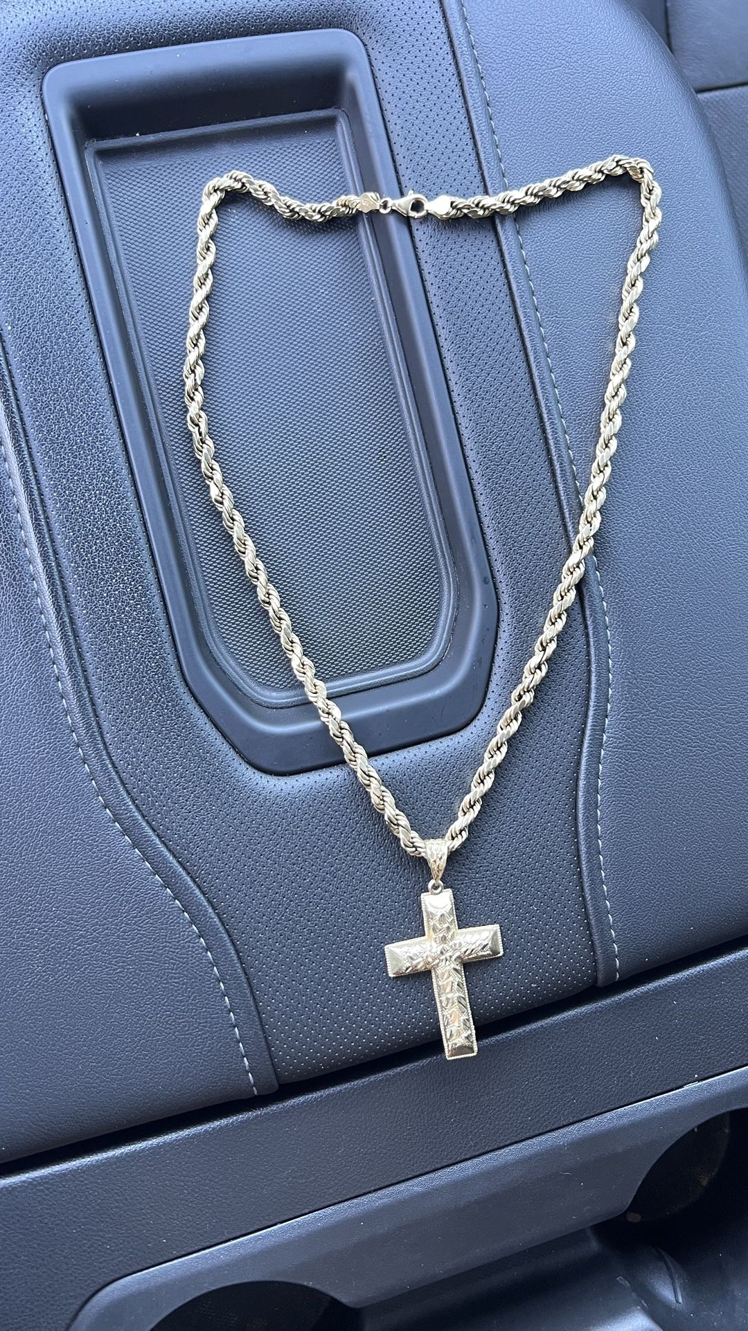 10 K 24” Gold Rope Hollow Chain