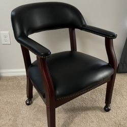 Chair leather - Scratched Free!!! 