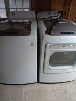 LG WASHER AND DRYER SET