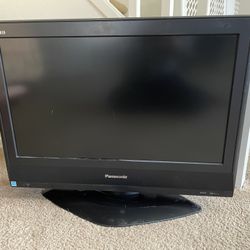 Panasonic 26" LCD TV with Remote