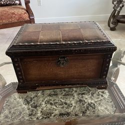 Wood storage box