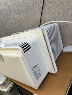 GE Window Air Conditioner Unit