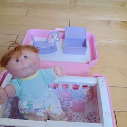 Original Appalachian https://offerup.co/faYXKzQFnY?$deeplink_path=/redirect/ Doll 1995 Mattel (Cabbage Patch Crib)