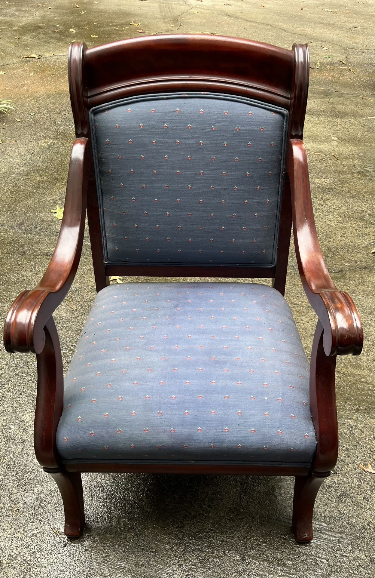 VINTAGE/ANTIQUE/ MAHOGANY/ WOOD SIDE CHAIR