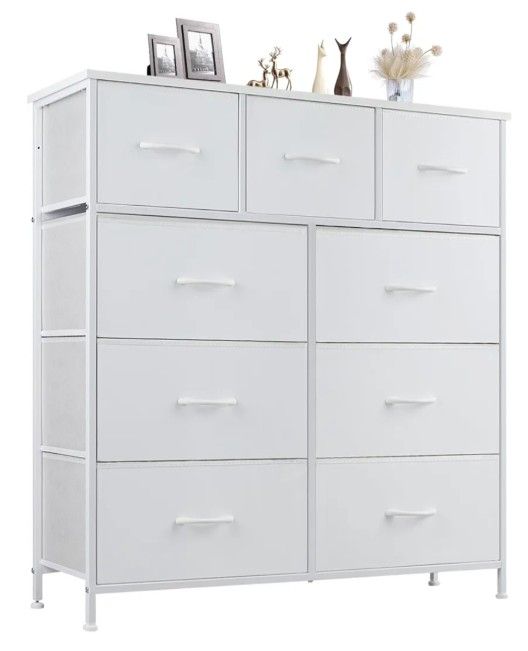 Dresser and Nightstand 