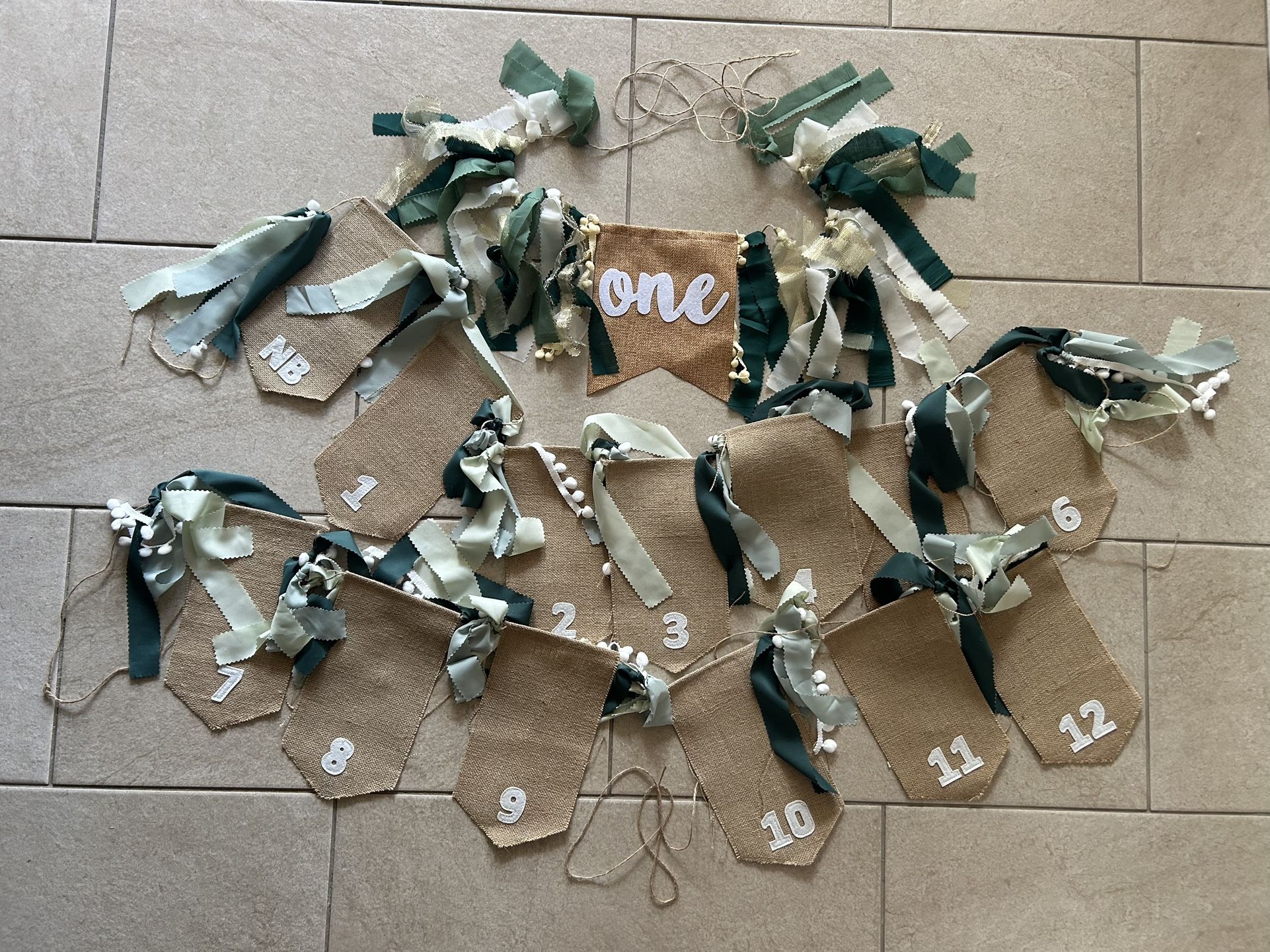 *FREE* 1st Birthday Banner/High Chair Banner