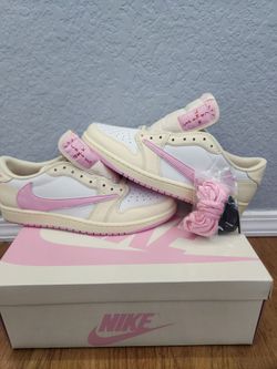 Travis scott Air jordan 1 shy pink