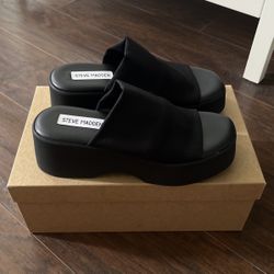 Brand New! Steve Madden Slinky