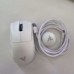 Razer Deathadder V4 PRO WHITE