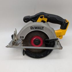 DeWalt (DCS393) 20-V MAX Cordless 6.5 in Sidewinder Style Circular Saw (Tool Only)