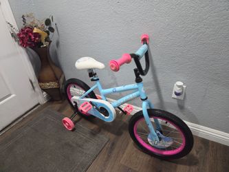 Concord Bike Girl 16 new Ready to ride good condition