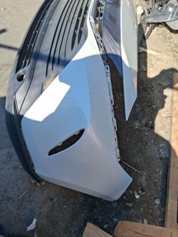 Bumper Toyota venza 2020