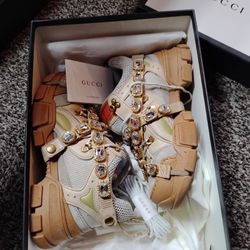 Ladies Gucci Flashtrek