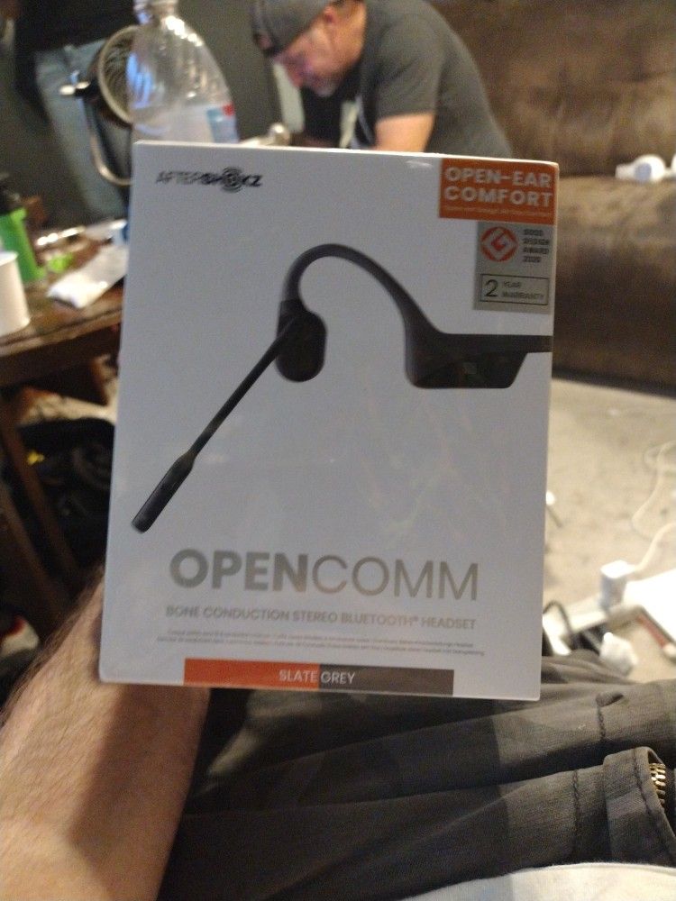 OPENCOM. Stereo Bluetooth headset 