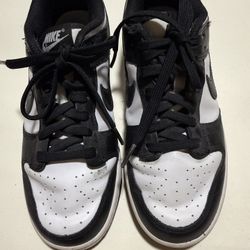 Women’s Black And White Nike Dunks
