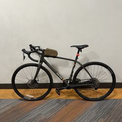 CO-OP ADV 2.1 Gravel Bike.