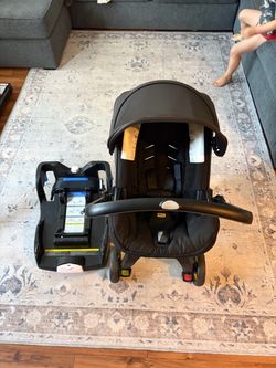 Doona car seat + base