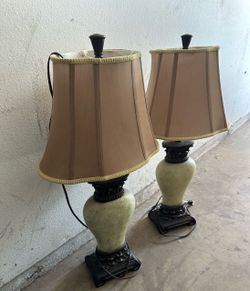 Set of two lamps