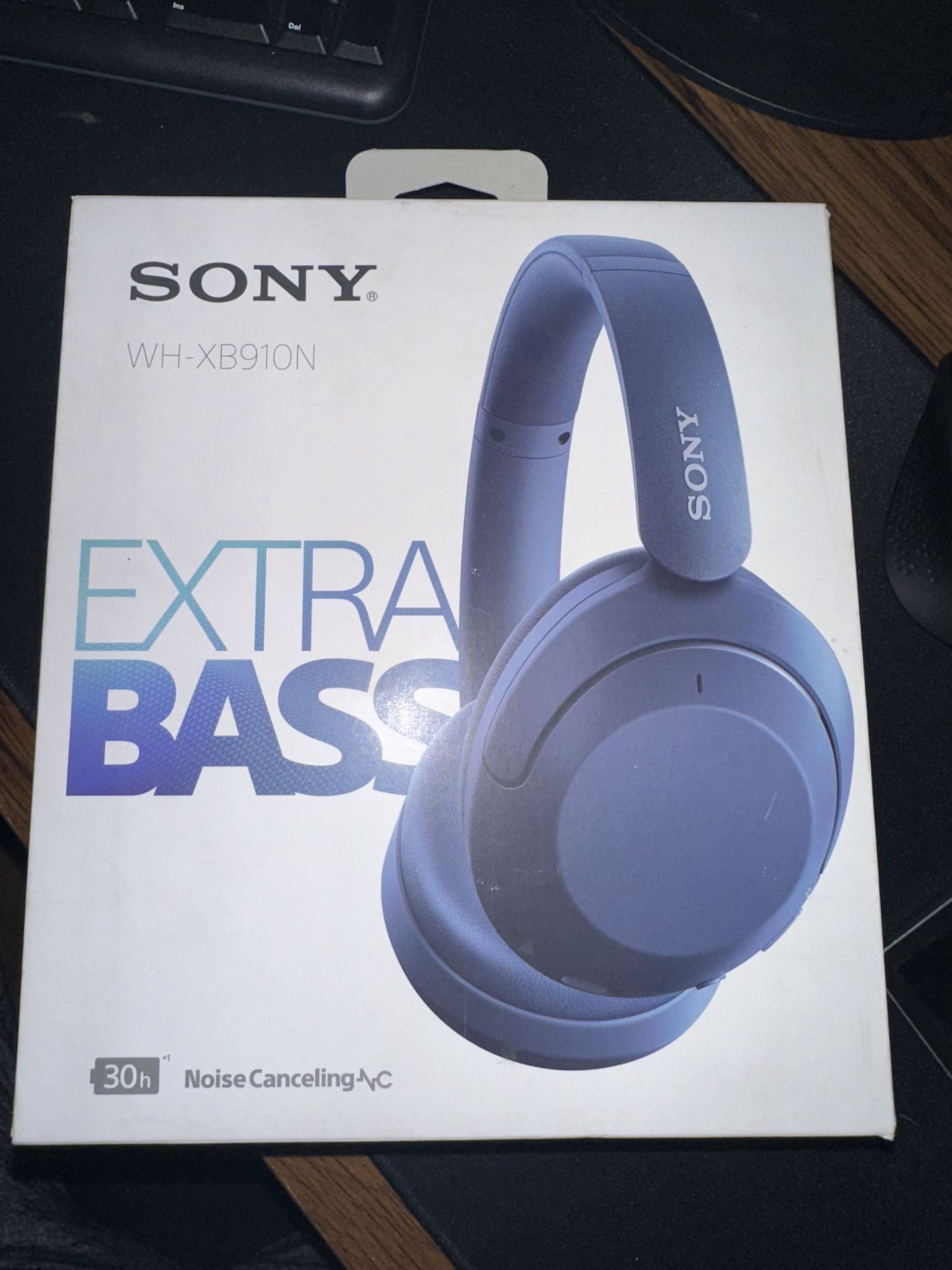 Sony Noise Cancelling Extra Bass Headphones 