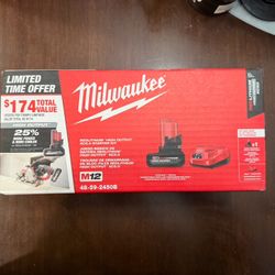 Milwaukee Battery Kit 