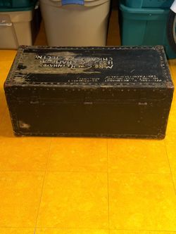 Vintage WWII Era Military Foot Locker Trunk