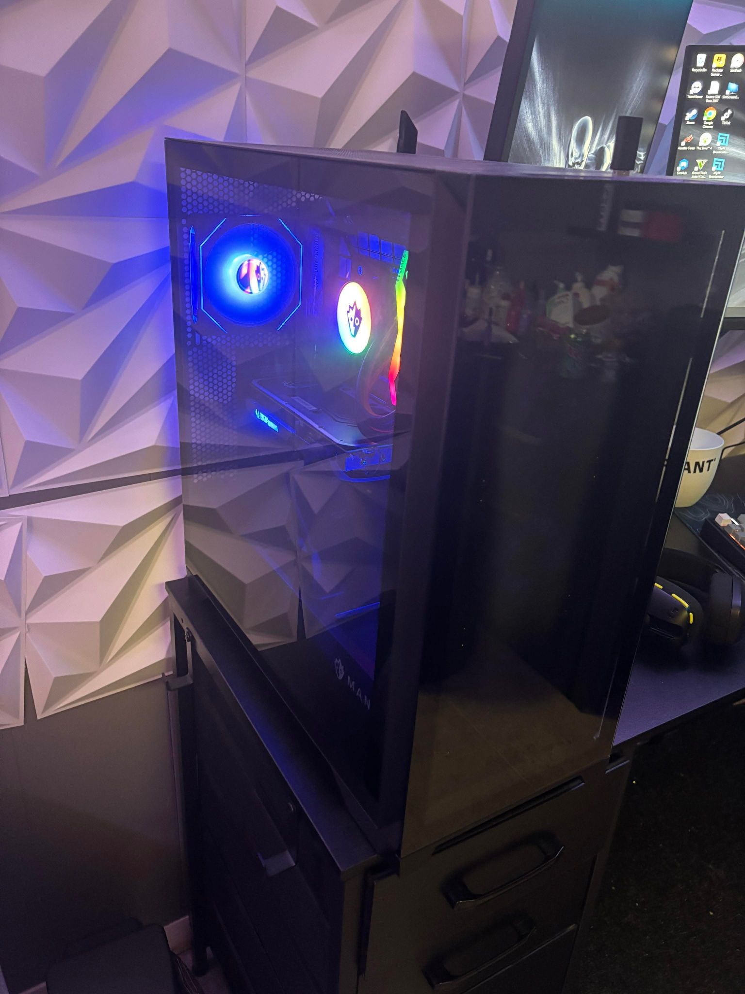 Brand new Streamer RTX 4070 Super Gaming Pc