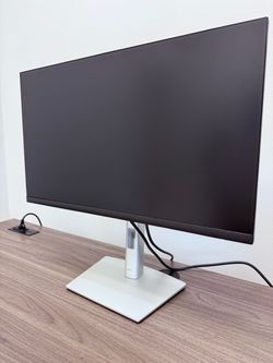 Dell computer monitor
