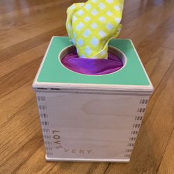Lovery Magic Tissue Box