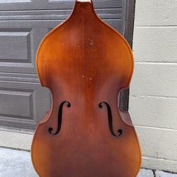 UPRIGHT BASS 1/2 NEEDS  SOME WORK 