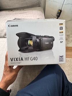 Canon VIXIA HF G40 HD Professional Camcorder w/ Original Box – Excellent Condition