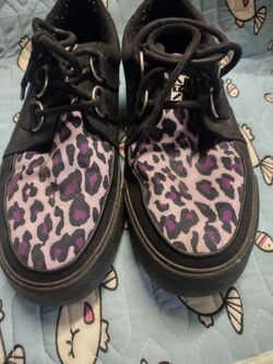 Tuk Leopard shoes